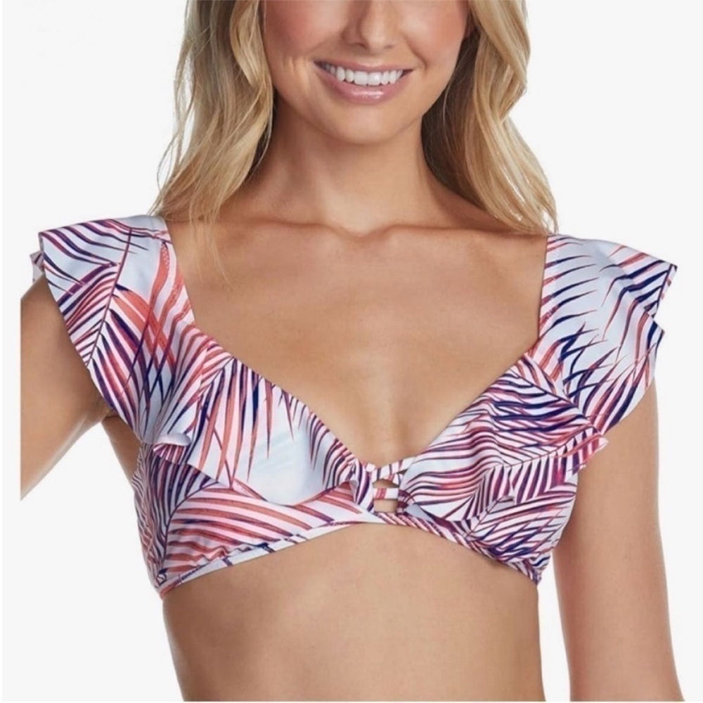 Raisins Flounce Bikini Top in White Palm